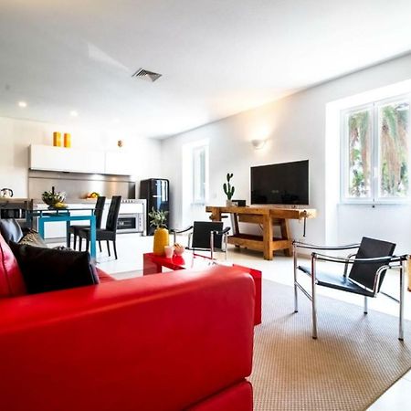Casa Giulia - Apartment Beachfront With 2 Bedrooms, Air Conditioning And Private Parking, Just 30 Meters From The Beach Sestri Levante Buitenkant foto