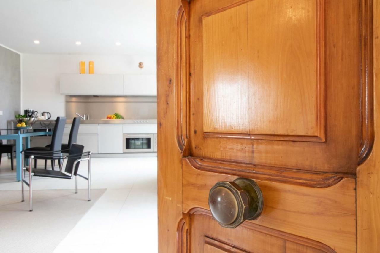 Casa Giulia - Apartment Beachfront With 2 Bedrooms, Air Conditioning And Private Parking, Just 30 Meters From The Beach Sestri Levante Buitenkant foto